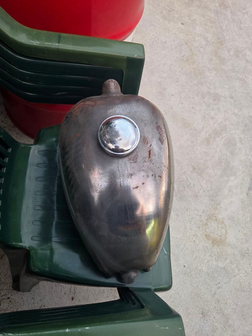 ピーナッツタンク