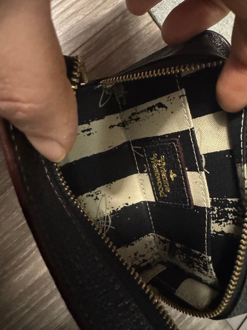 【美品】Vivienne ヴィヴィアンウエストウッド EX マルチケース