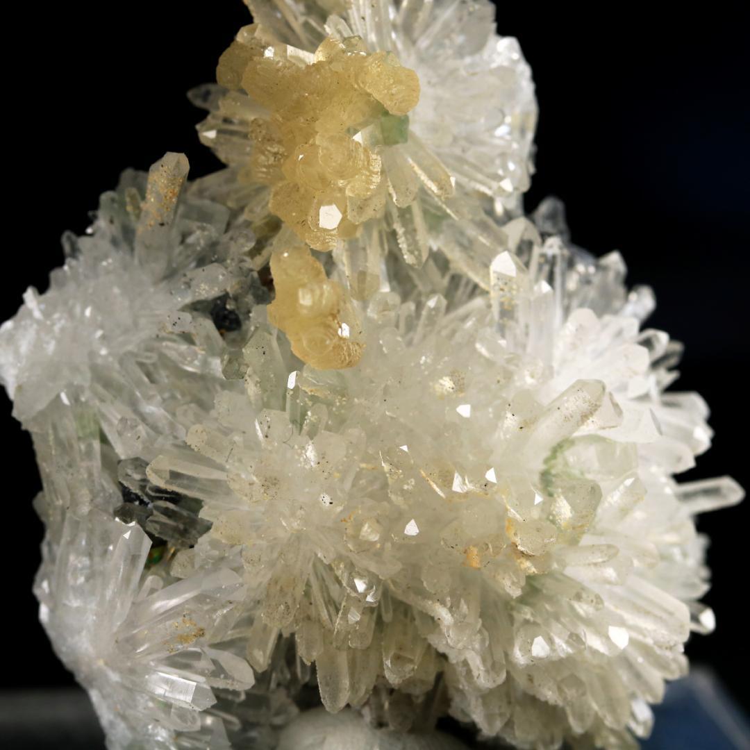 水晶 クォーツ ブルガリア産 ① / 原石 天然石 鉱物標本 クラスター