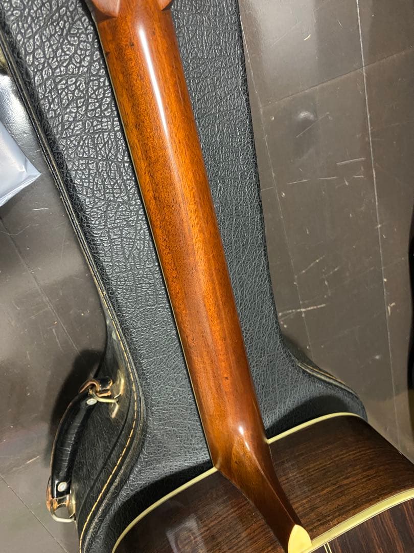 アコースティックギター　s.yairi