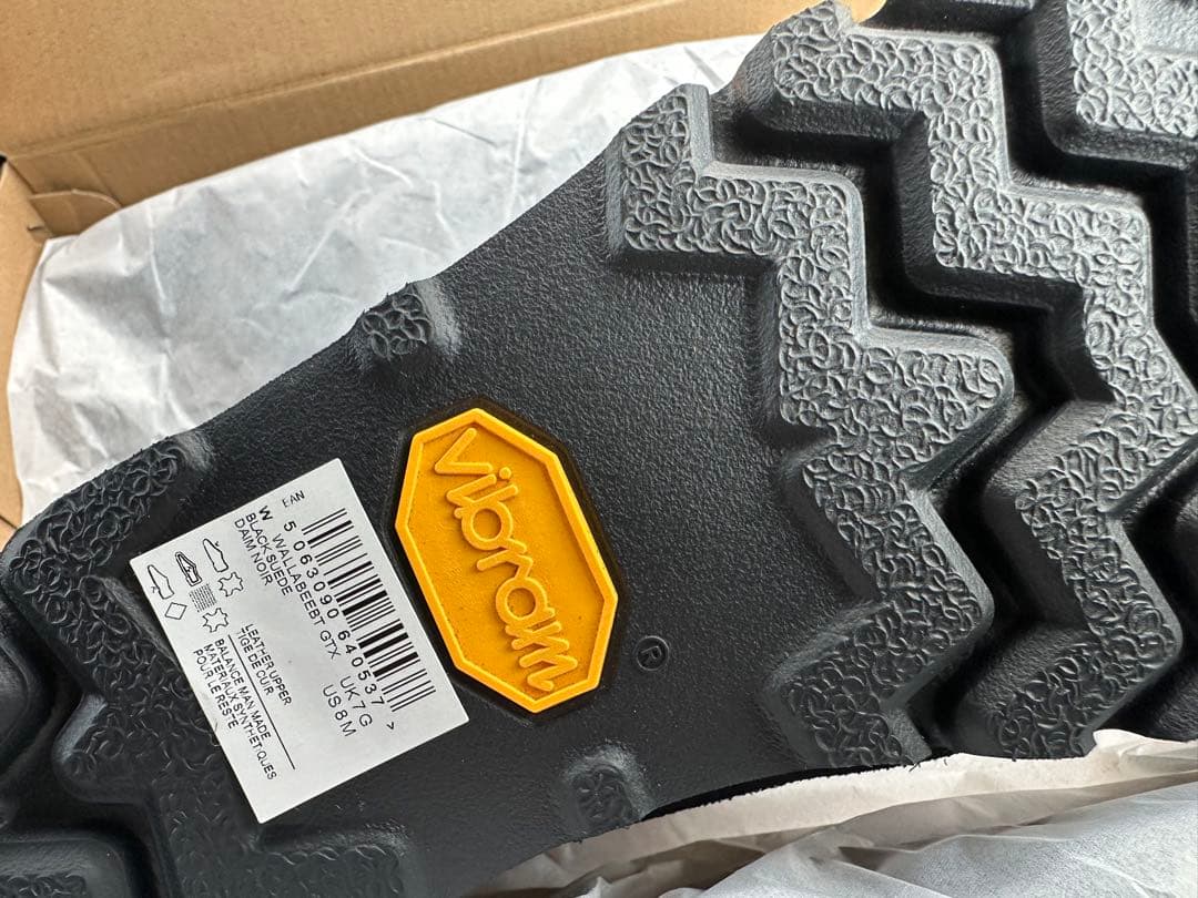 新品 Clarks クラークス ワラビー ゴアテックス GORE-TEX uk7