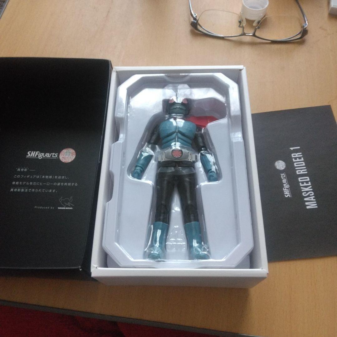 S.H フィギュアーツ 真骨彫製法 仮面ライダー 旧1号