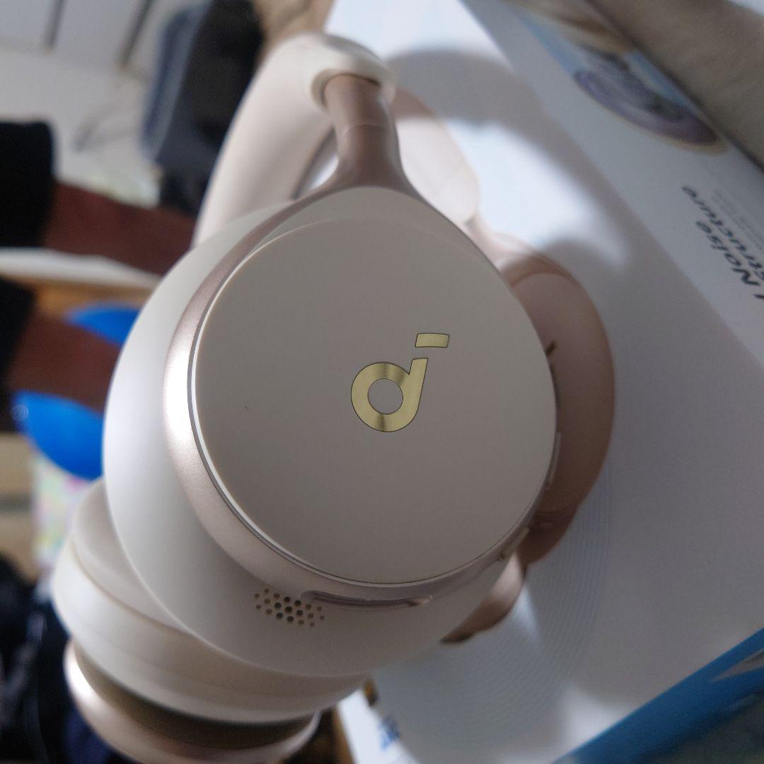 One ワイヤレスヘッドホン ノイズキャンセリング