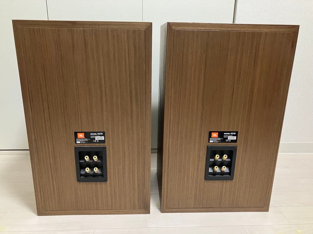 JBL4319 スピーカーペア 美品 1台目