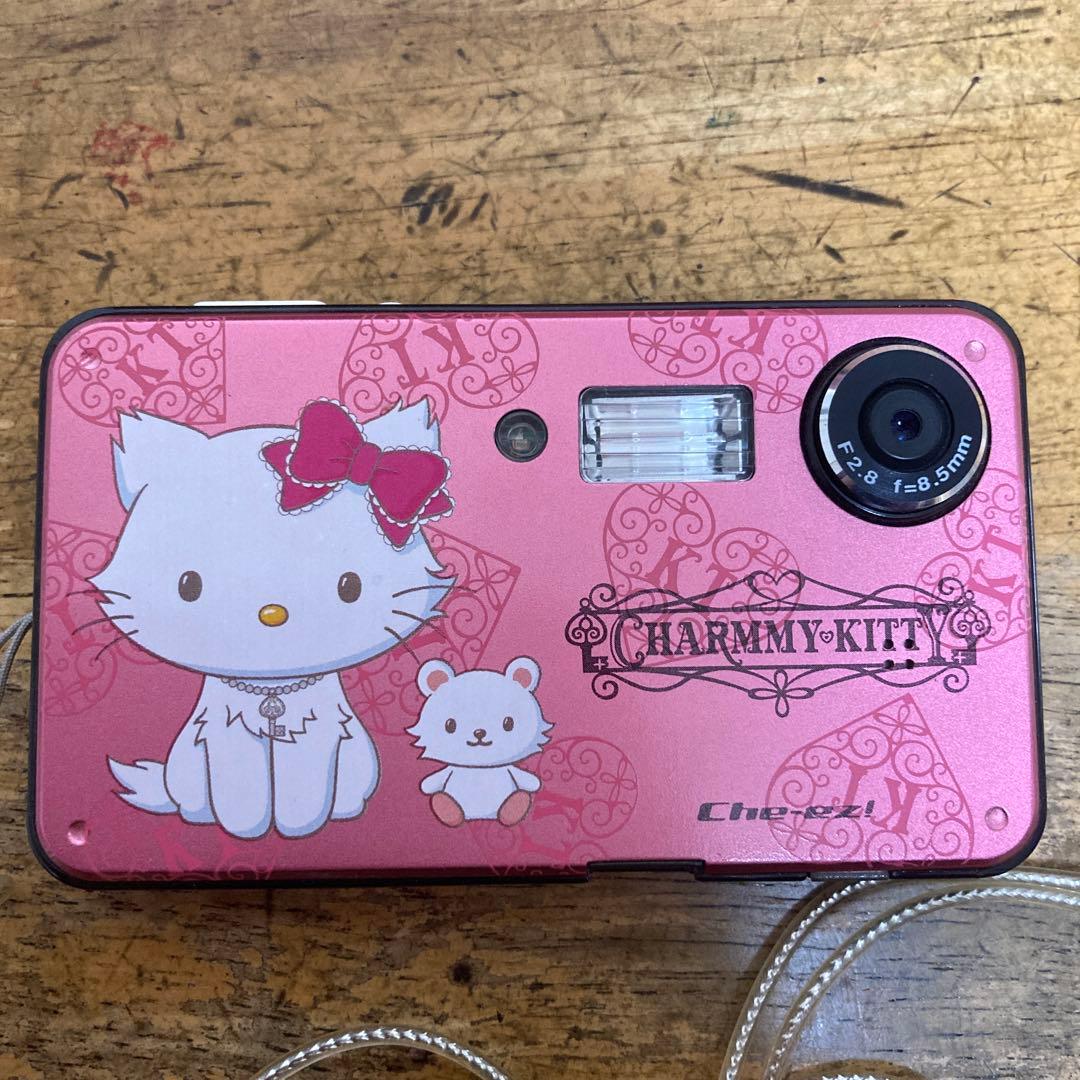 サンリオ　チャーミーキティ　デジタルカメラ　ジャンク品