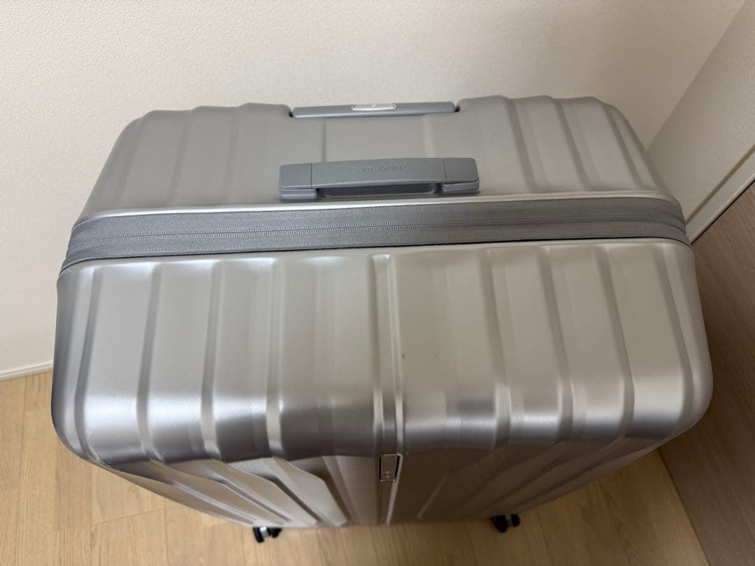 Samsonite UPLIFT HARDSIDE XL 軽量 スーツケース