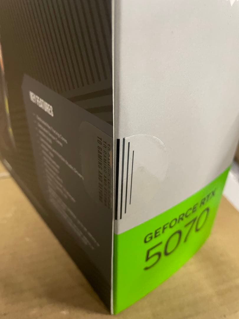 ZOTAC GAMING GeForce RTX 5070 グラフィックスボード