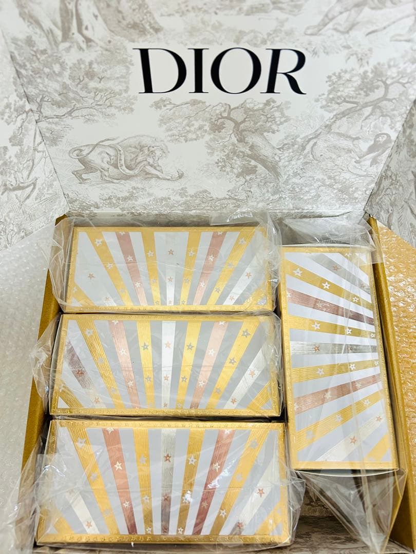 【4個セット】即時発送　新品未開封　2025年最新　ディオール ホリデーオファー