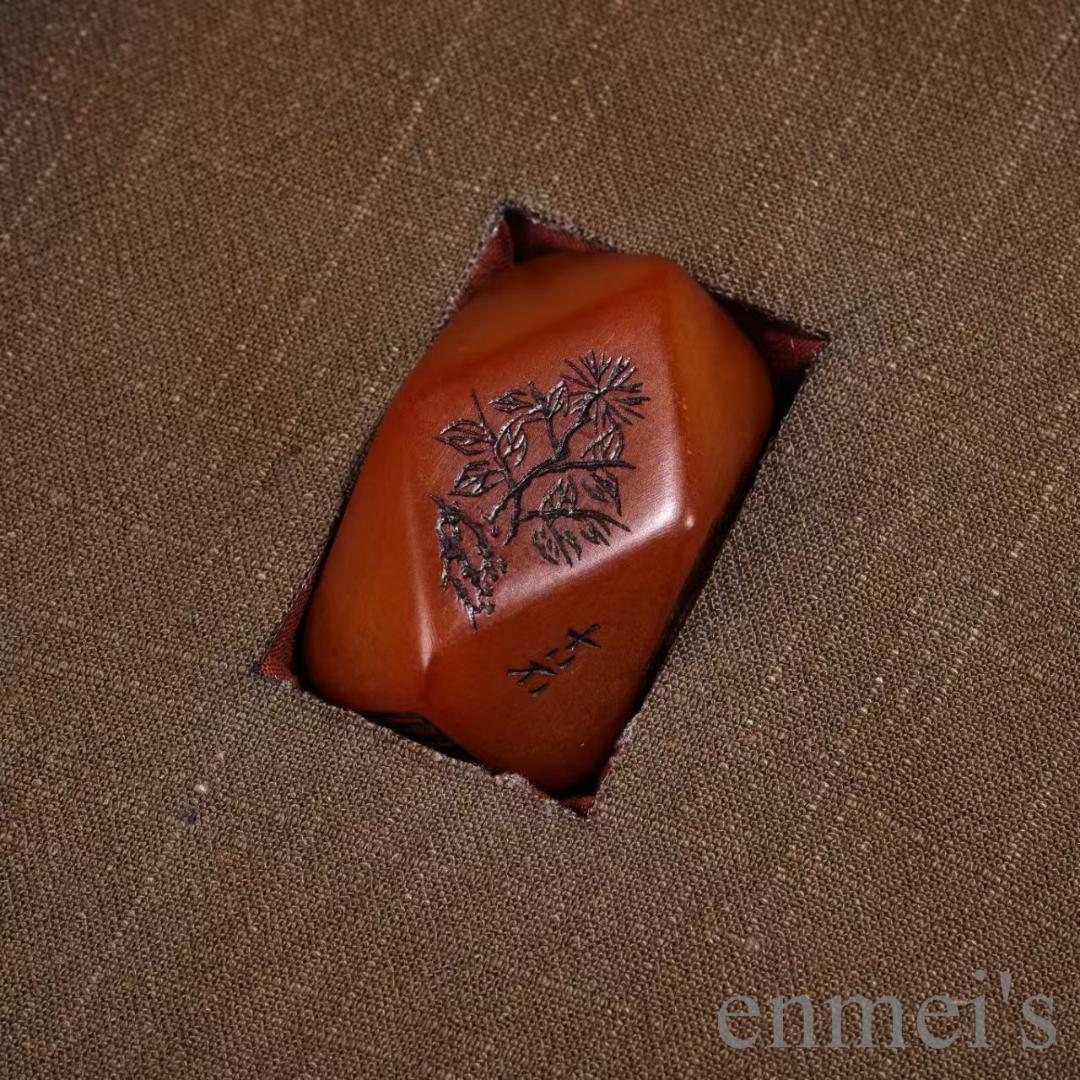 中国古美術『旧蔵 清代宮廷 寿山石印章套装』刺繍盒付 極細工 高浮彫 置物 擺件