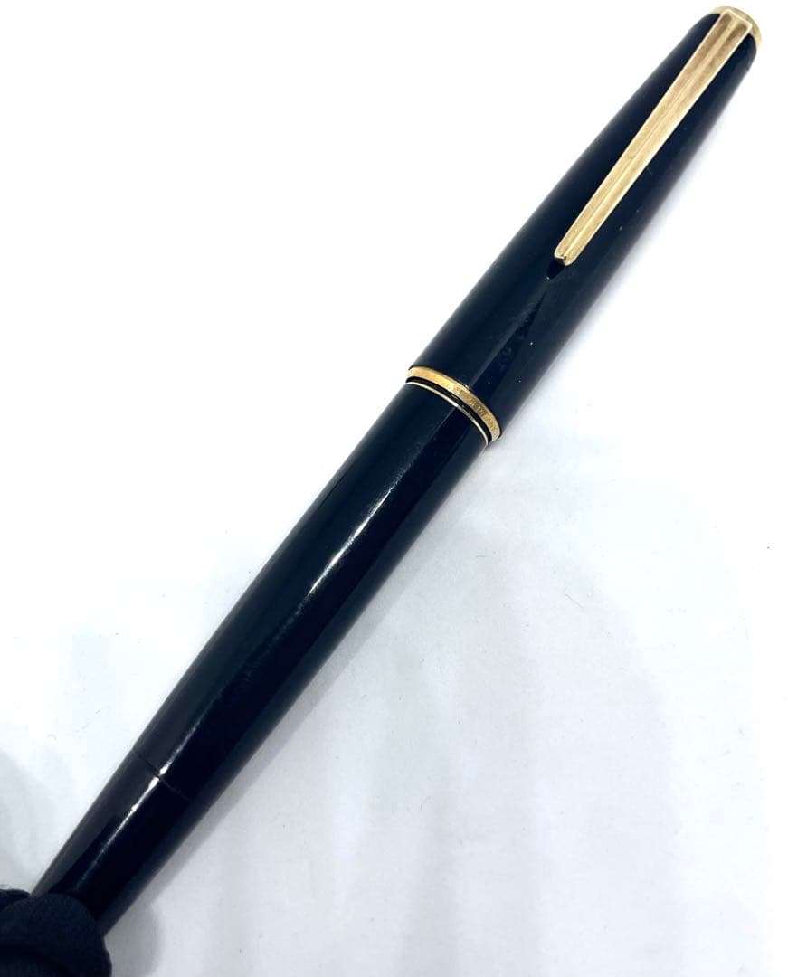 モンブラン　万年筆　ペン先K14 585 キャップ式　割れ有