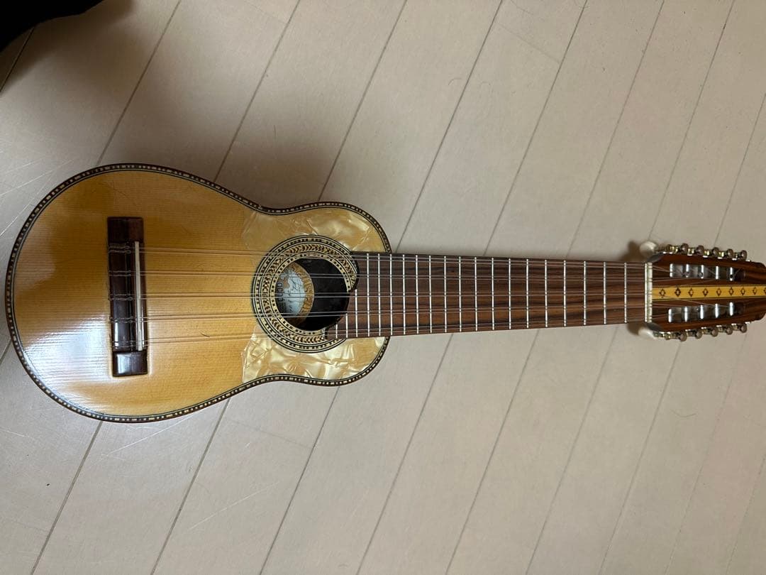 achá アチャ　チャランゴ