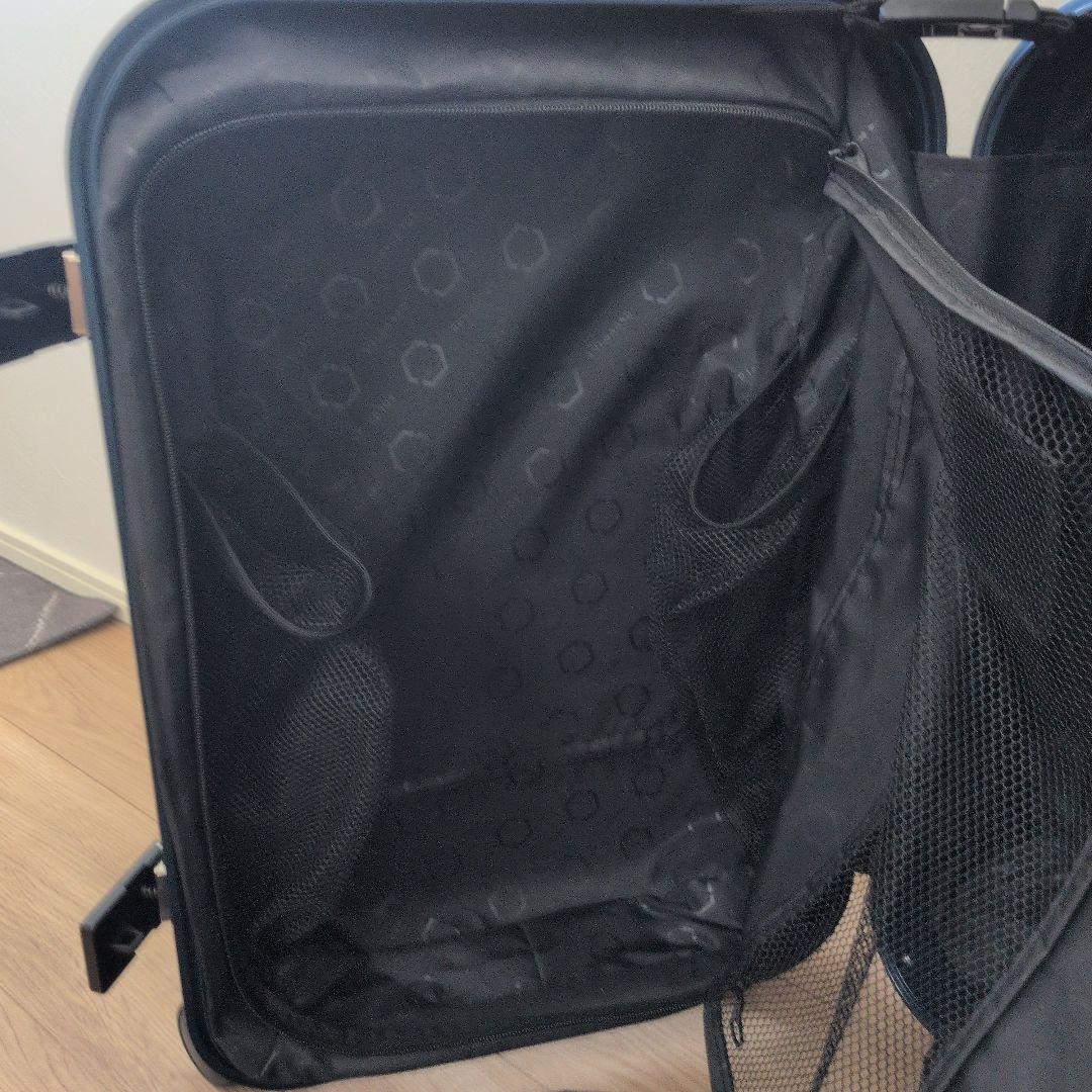 ソルガード Carry-on Closet（機内持込39L） 時短スーツケース