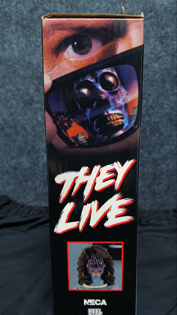 NECA 社•豆魚雷[They Live ALIEN 2 PACK]新品未開封!