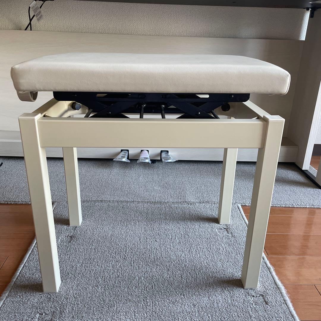 送料込み　カワイ電子ピアノ　CN29A