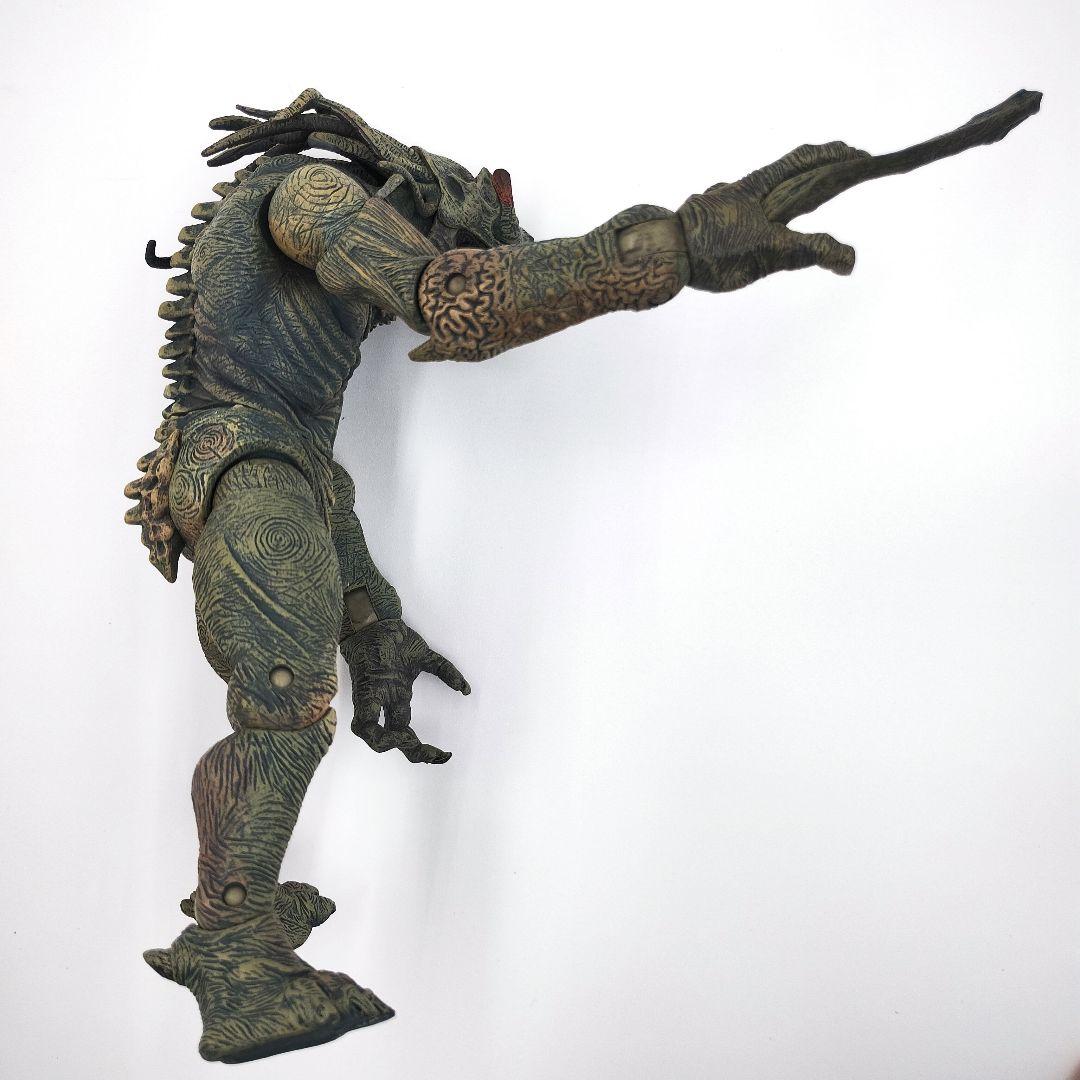 希少✨️Mezco Toyz ヘルボーイ サマエル フィギュア 入手困難