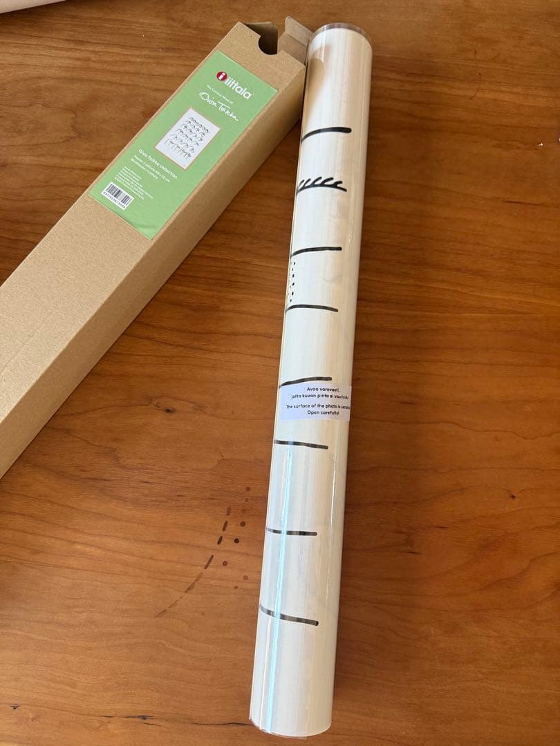 イッタラ バードハウス ポスター