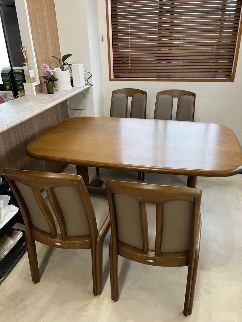 ꧁飛騨家具꧂ダイニングテーブル&チェア4脚セット 飛騨産業 イバタ