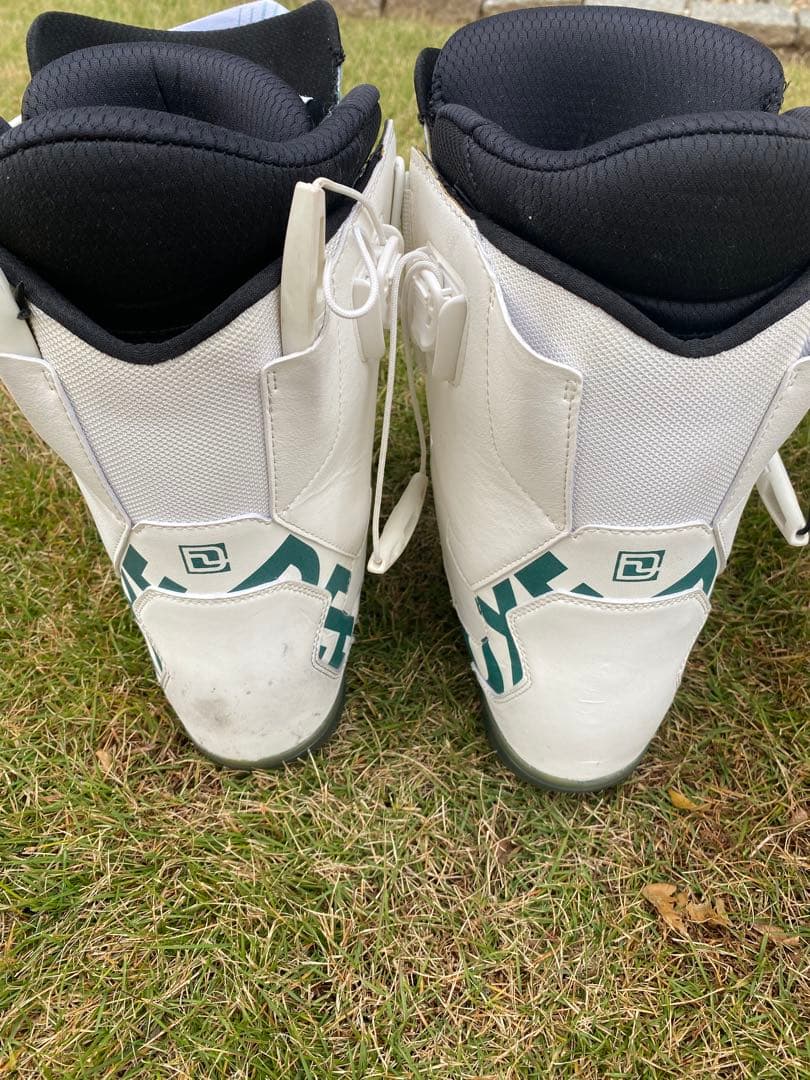 【DEELUXE TEAM ID LTD】スノーボードブーツ 27.5cm