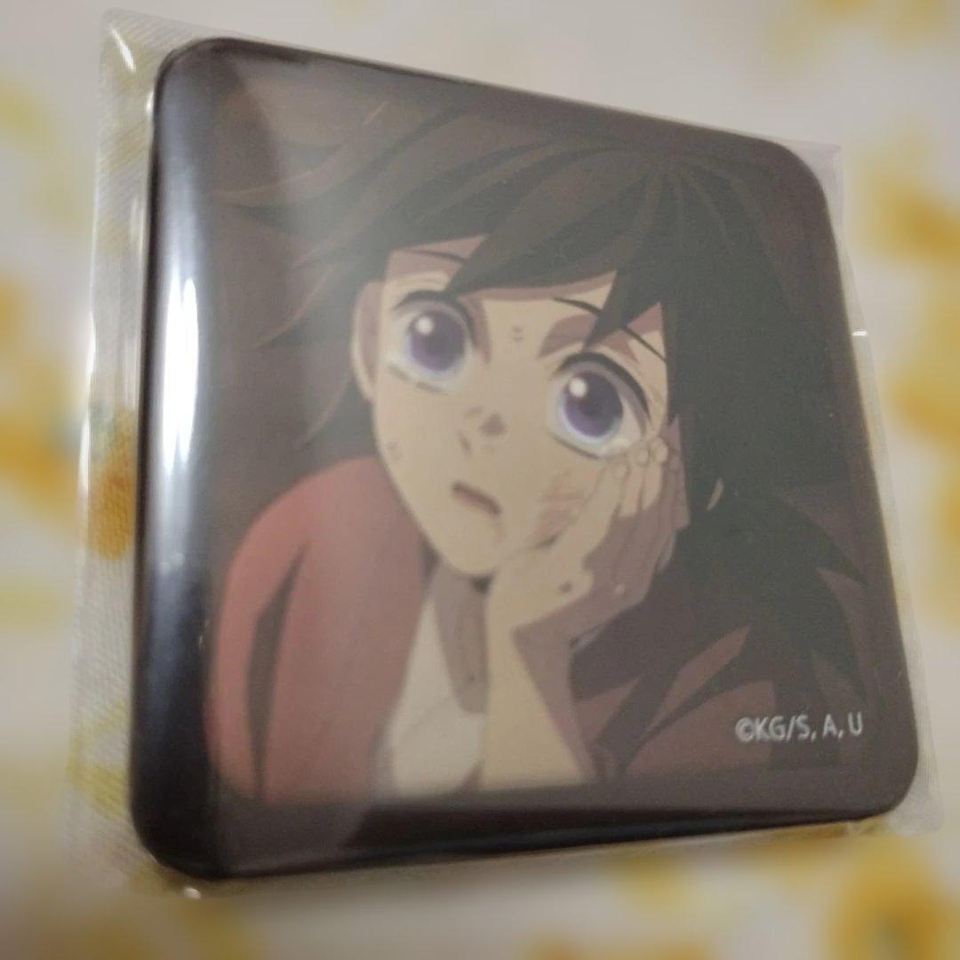 鬼滅の刃　冨岡義勇　スクエア缶バッジ