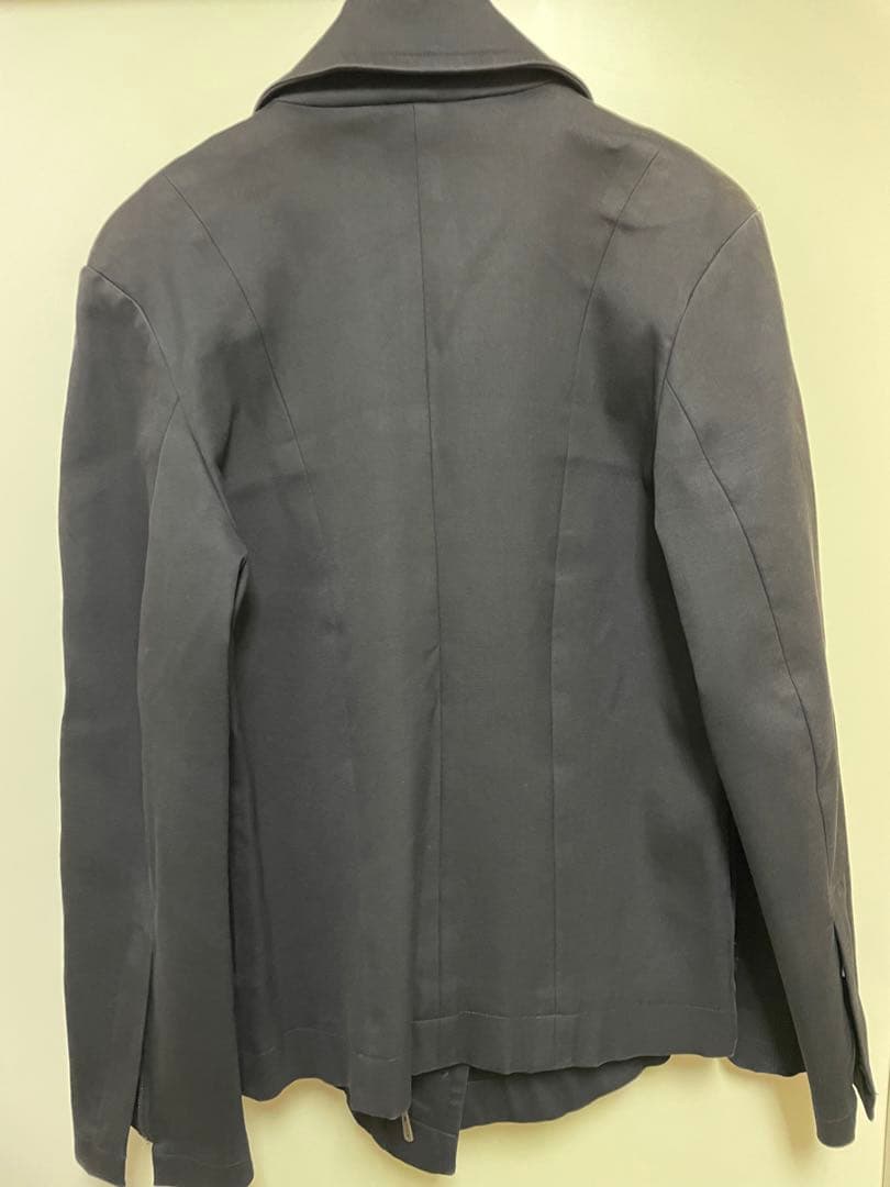 イブサンローランアウター