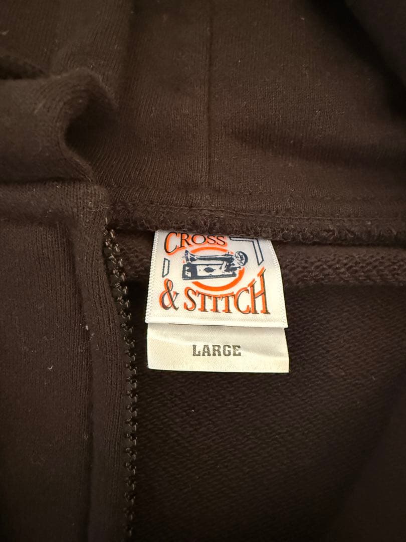 KNOSIS ジップ パーカー Lサイズ