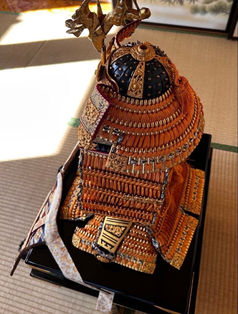 ★金箔押大鎧　伝統的な日本の武士の鎧★