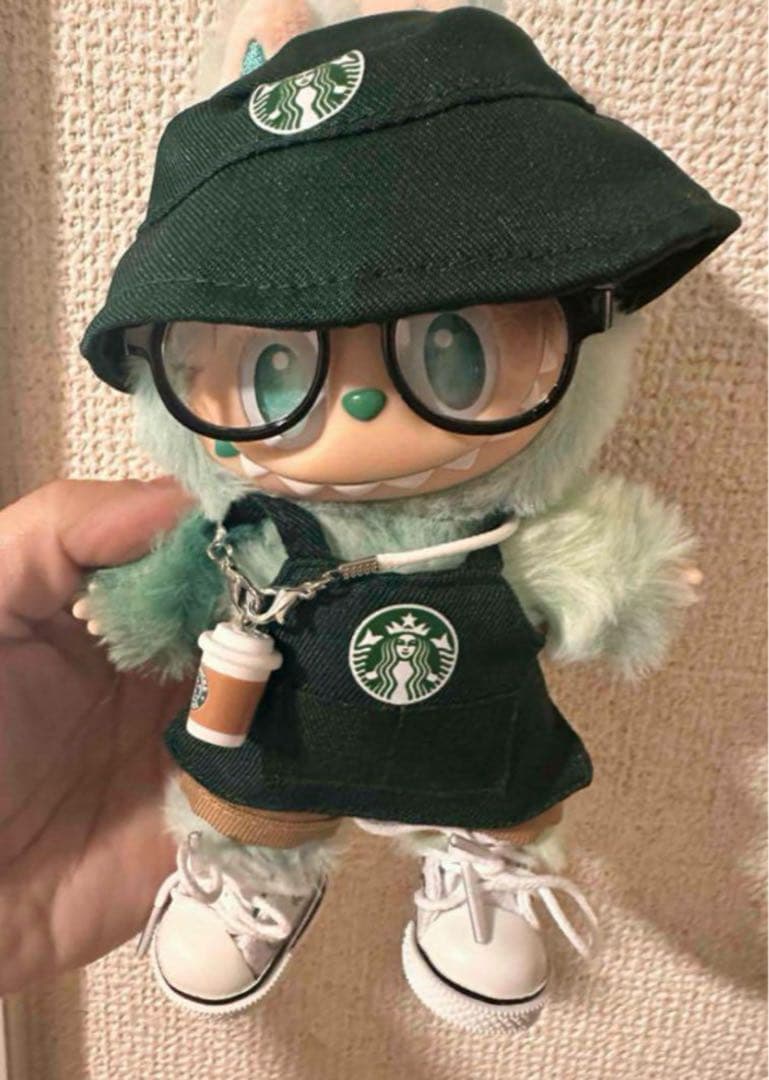 ひろりん　LABUBU SERENITY本体 ＆着せ替え用