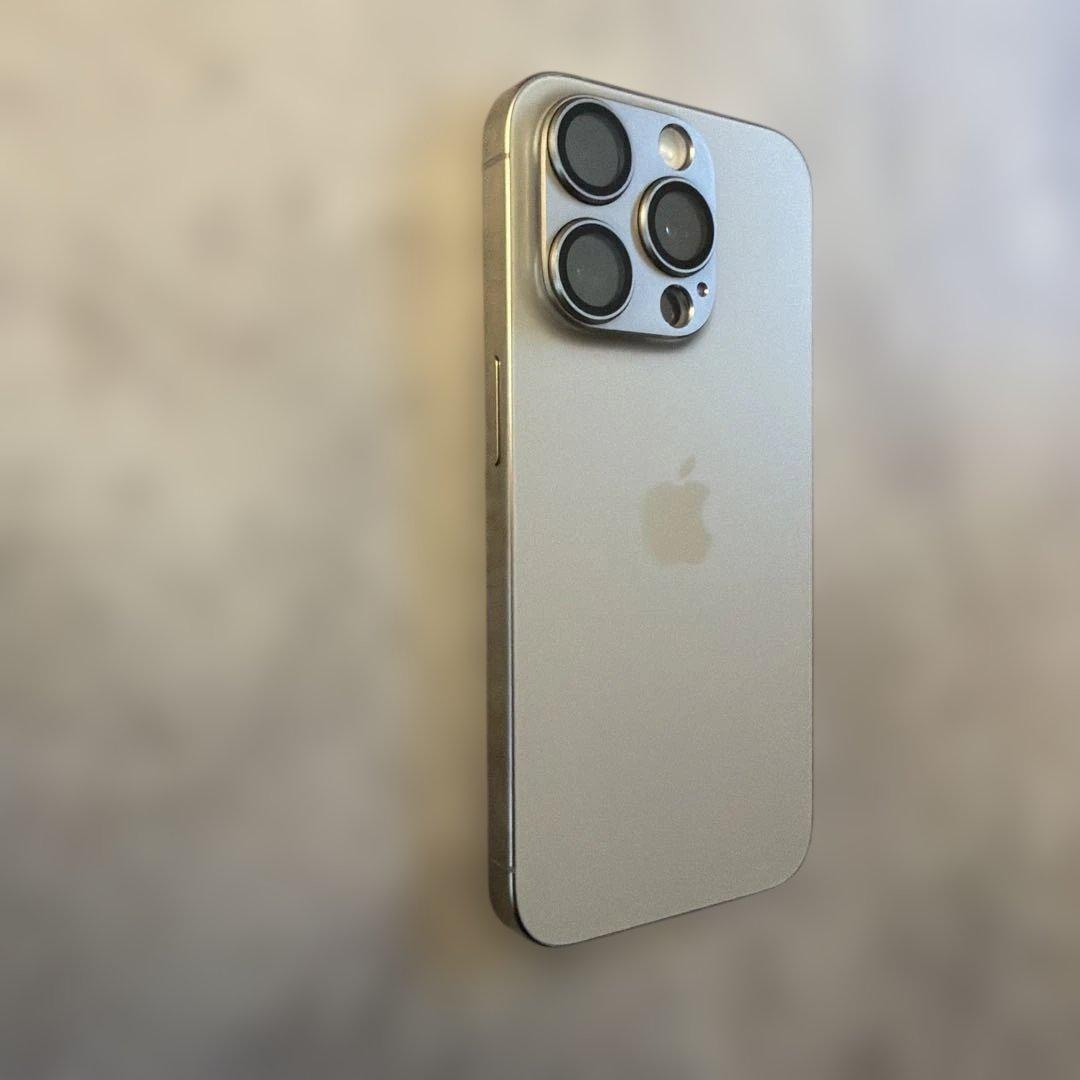 iPhone 15 Pro 256GB ナチュラルチタニウム