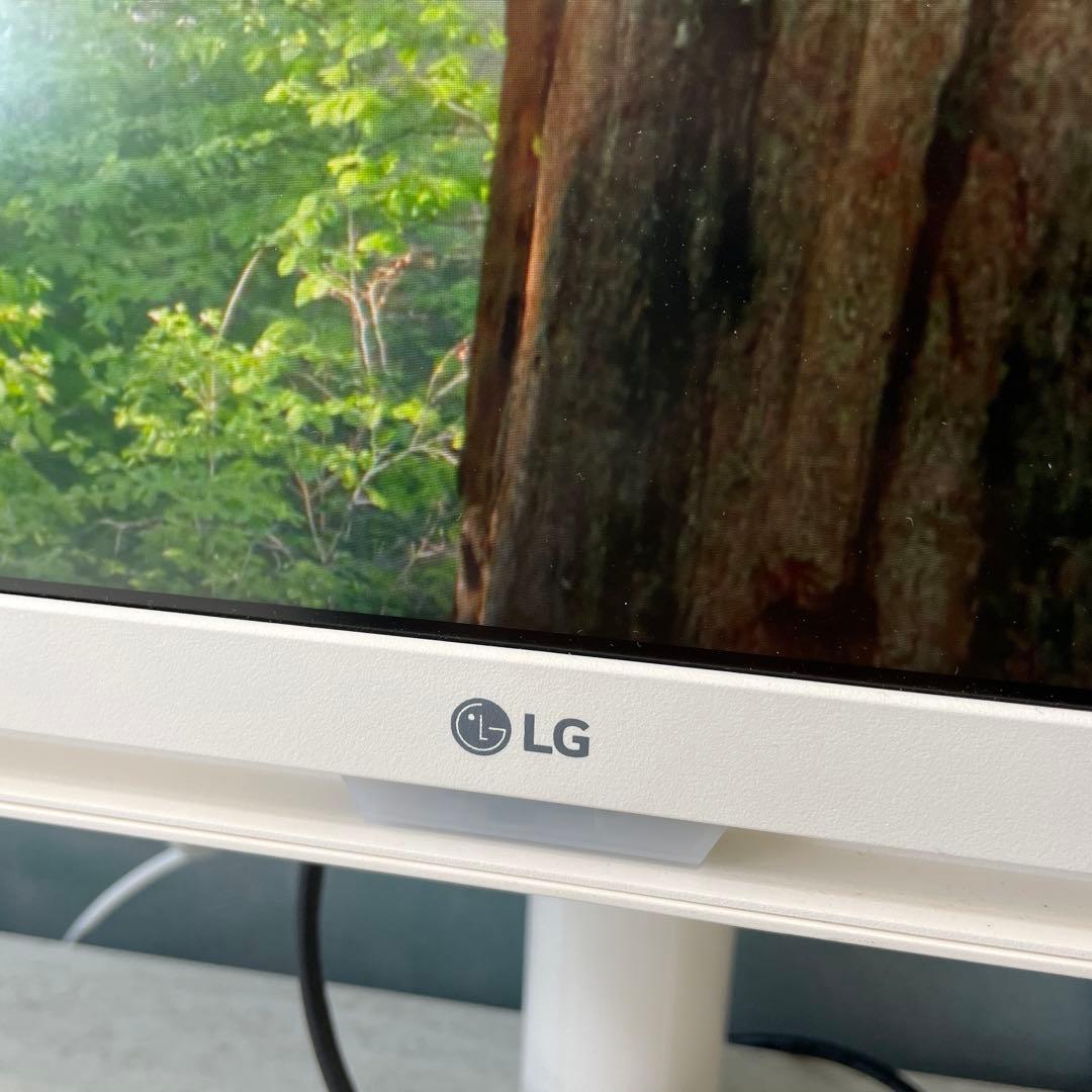 美品 LG 31.5インチ 4Kモニター 32SQ730S-H