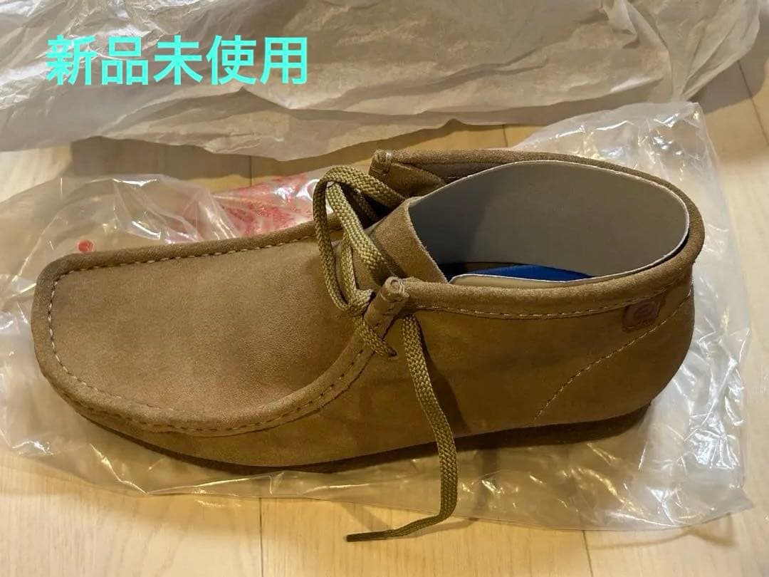 新品　クラークス　ワラビーブーツ　ダークサンドスエード　27.5cm