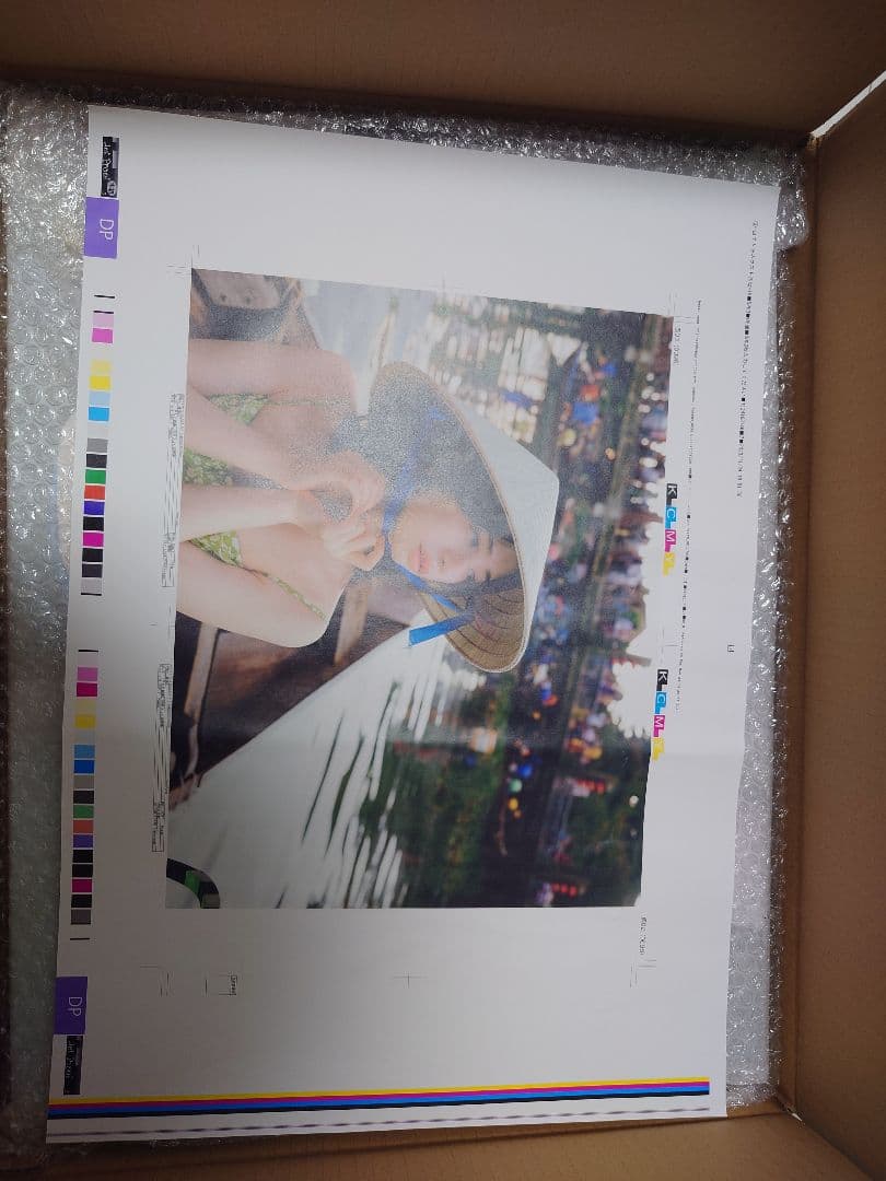 桜田ひより　サイン入り特大パネル