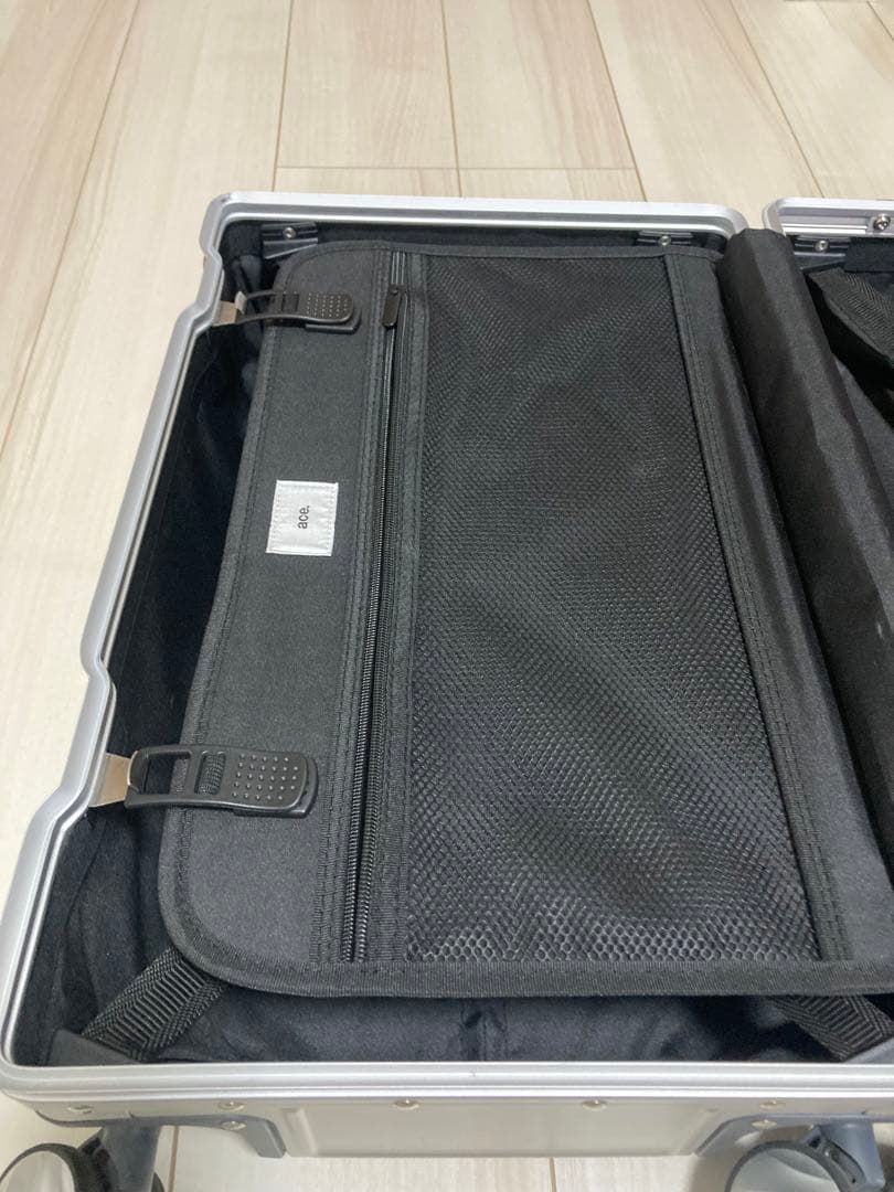 エース トーキョーレーベル スーツケース S アルゴナム32L アルミニウム