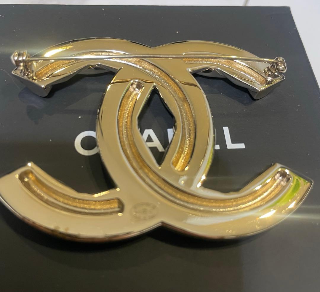 CHANEL ブローチ　BIG