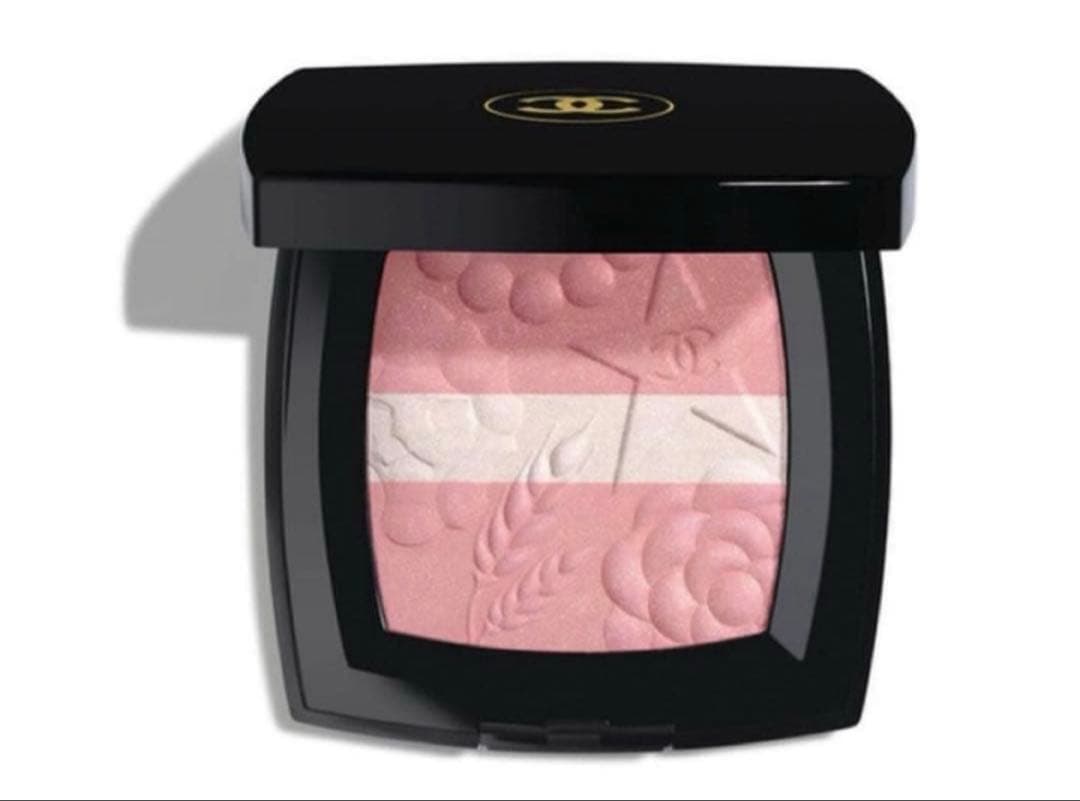 CHANEL レ シーニュ ドゥ シャネル 997 ローズ ルミエール