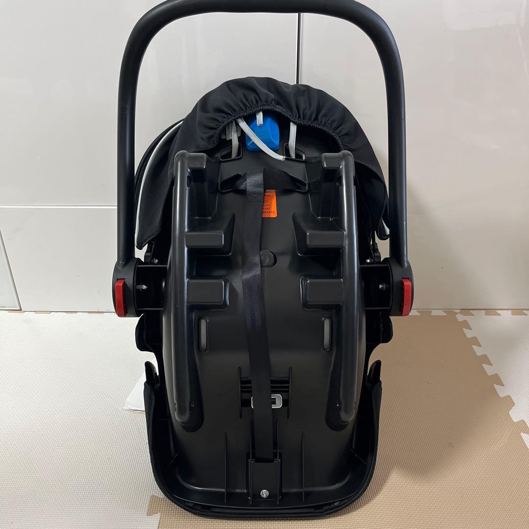 [極美品] MCブライト3 チャイルドシート