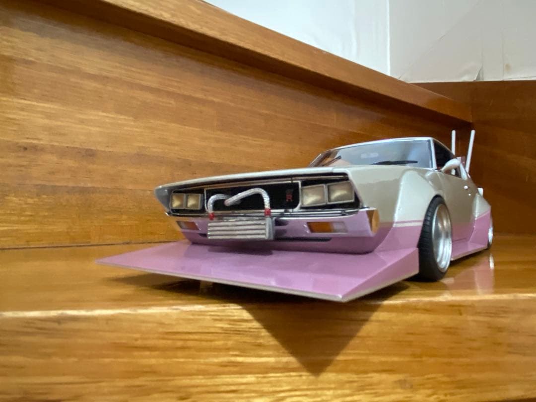 1/18京商スカイライン