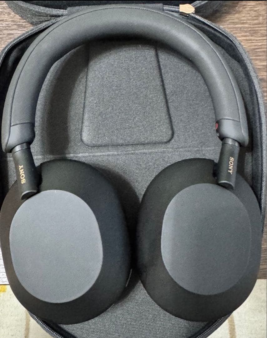 【美品】WH-1000XM5-BM ワイヤレスヘッドホン