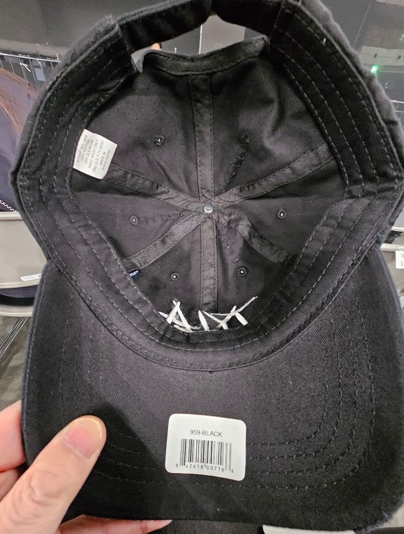 【会場限定販売】TYLA ロゴ刺繍 ダメージ加工　キャップ 黒　オマケ付き