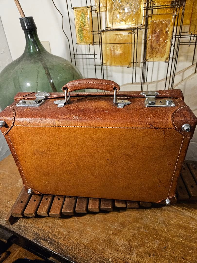 トランク　スーツケース　ビジネスバッグ　店舗什器　小ぶり　昭和レトロ　アンティー