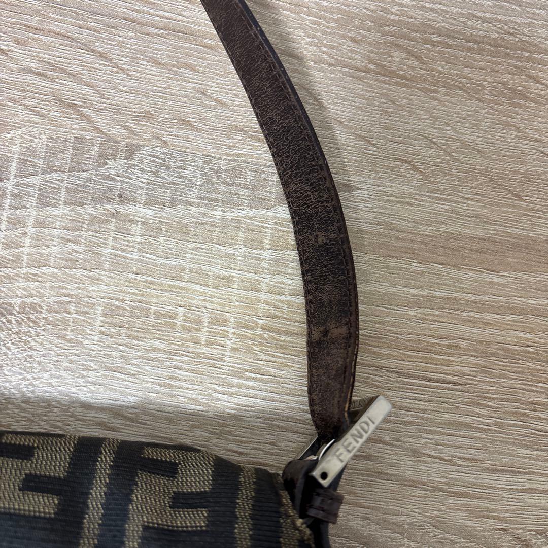 FENDI バッグ　ショルダーバッグ