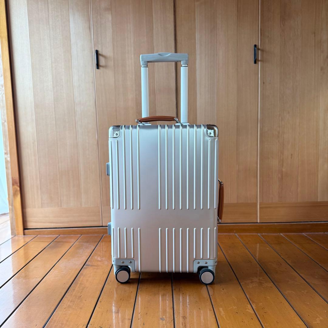 innovator イノベーター INV1811 36L 機内持込サイズ アルミ