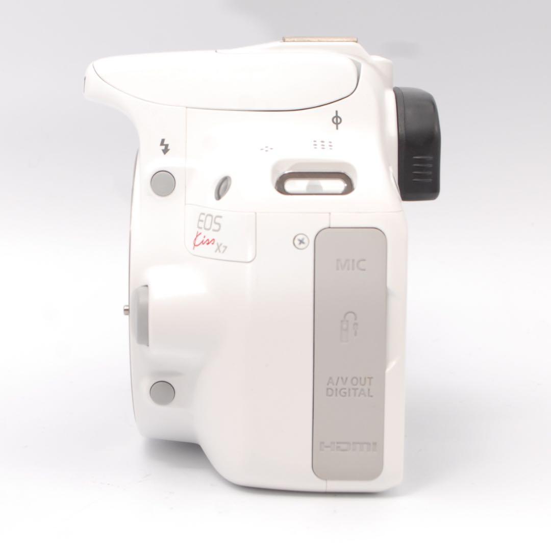 【極美品】Canon EOS Kiss X7 ホワイト ダブルレンズ 女性に人気