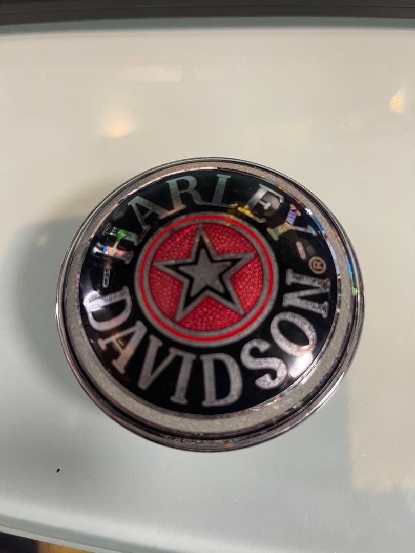 タンクキャップ メダリオン ハーレー　七宝焼き　スポーツスター