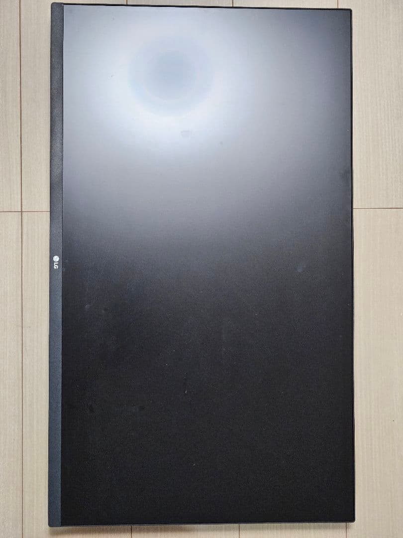 LG 32UN880-B 31.5インチ 4K モニター