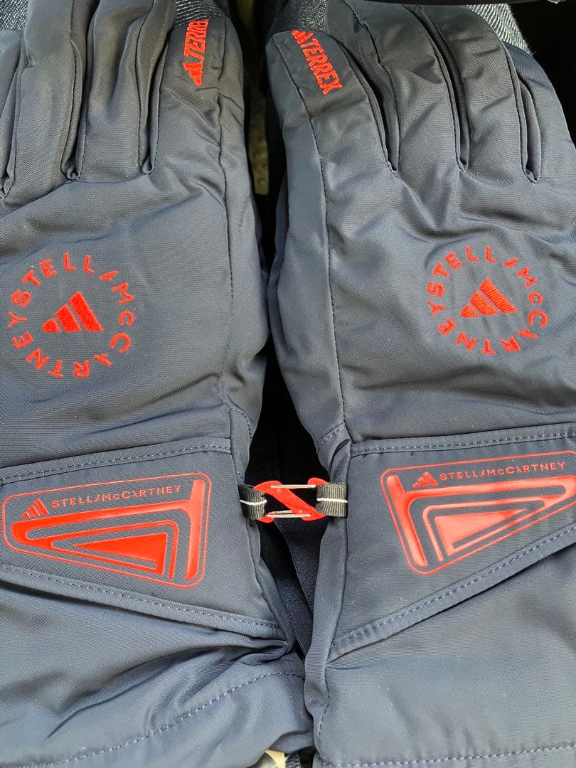 アディダス　テレックス　ステラマッカートニー ゴアテックス 手袋　防水