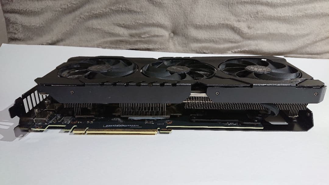 ASUS TUF GeForce RTX3060 12GB OCモデル