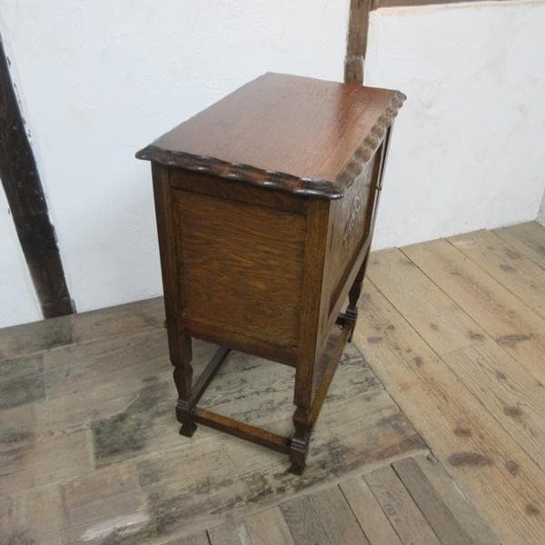 イギリス アンティーク 家具 カップボード サイドキャビネット 英国 6761d