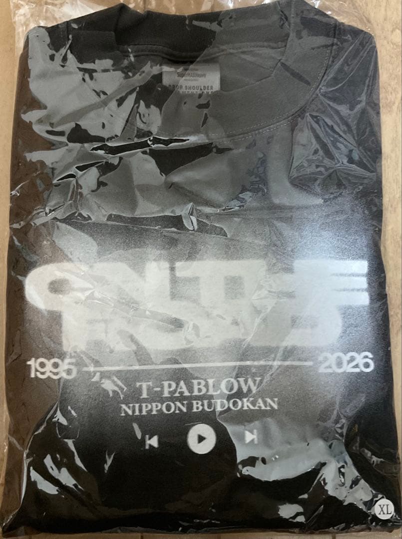 ミュージシャン T-Pablow ON THE ROAD LOGO T-SHIRT