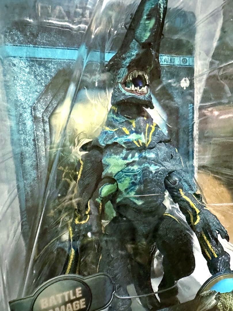 パシフィックリム KAJU KNIFEHEAD フィギュア 約25cm ［新品］