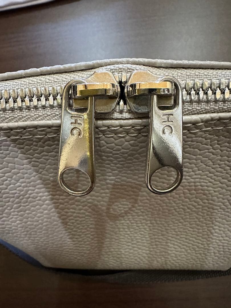 エルベシャプリエ　リュクスラインショルダーマスティック